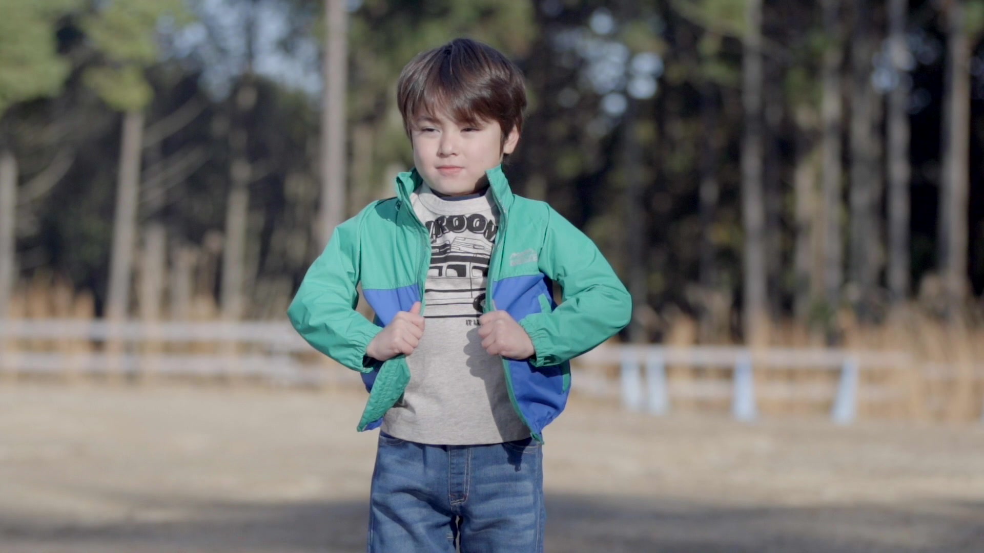 F・O・インターナショナル様のブランド「BREEZE」のPR映像を制作しました。